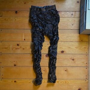 Black Ruched Leggings